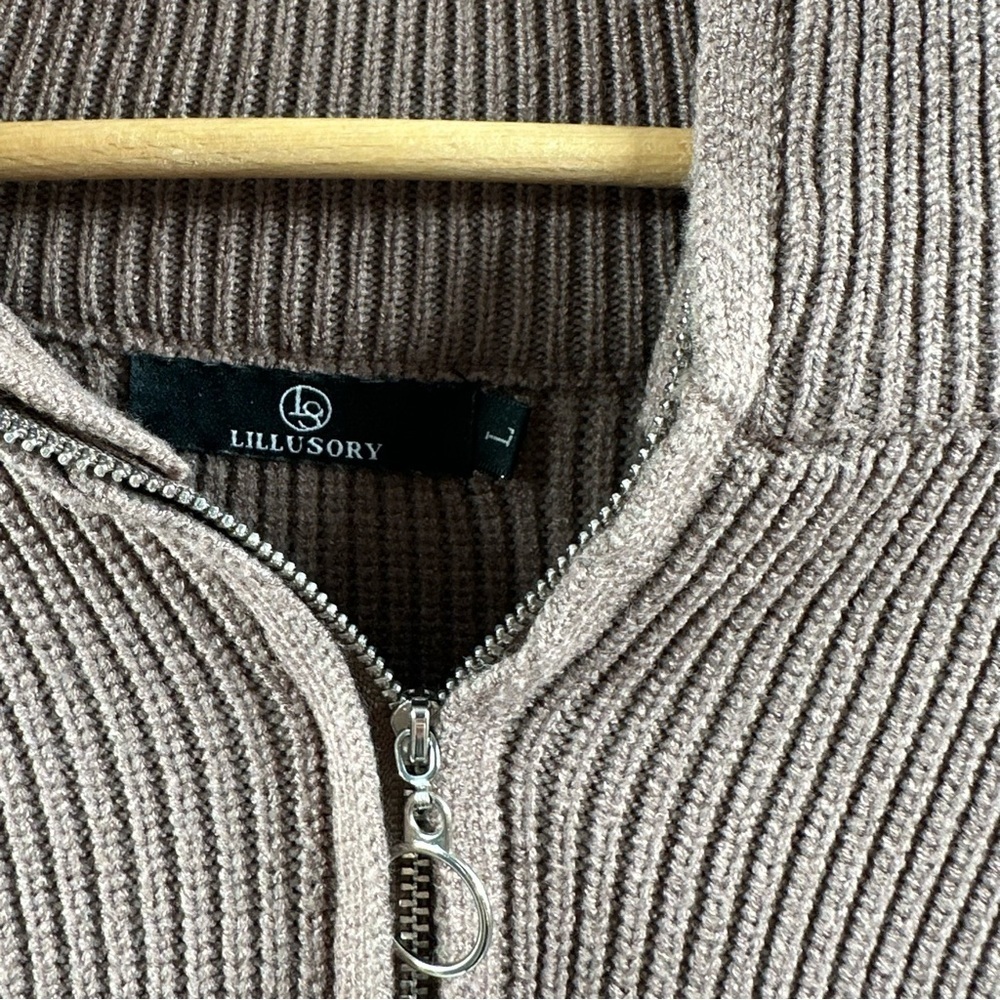 Lillusory Knitted Quarter-Zip Brown & White Striped Sweater – Size Large - Picture 4 of 5